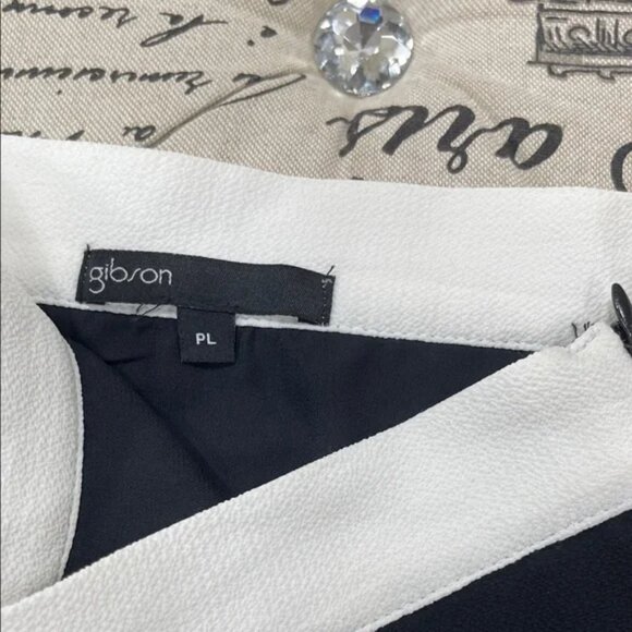 Gibson Women’s Scalloped Hem Skirt - Picture 8 of 12